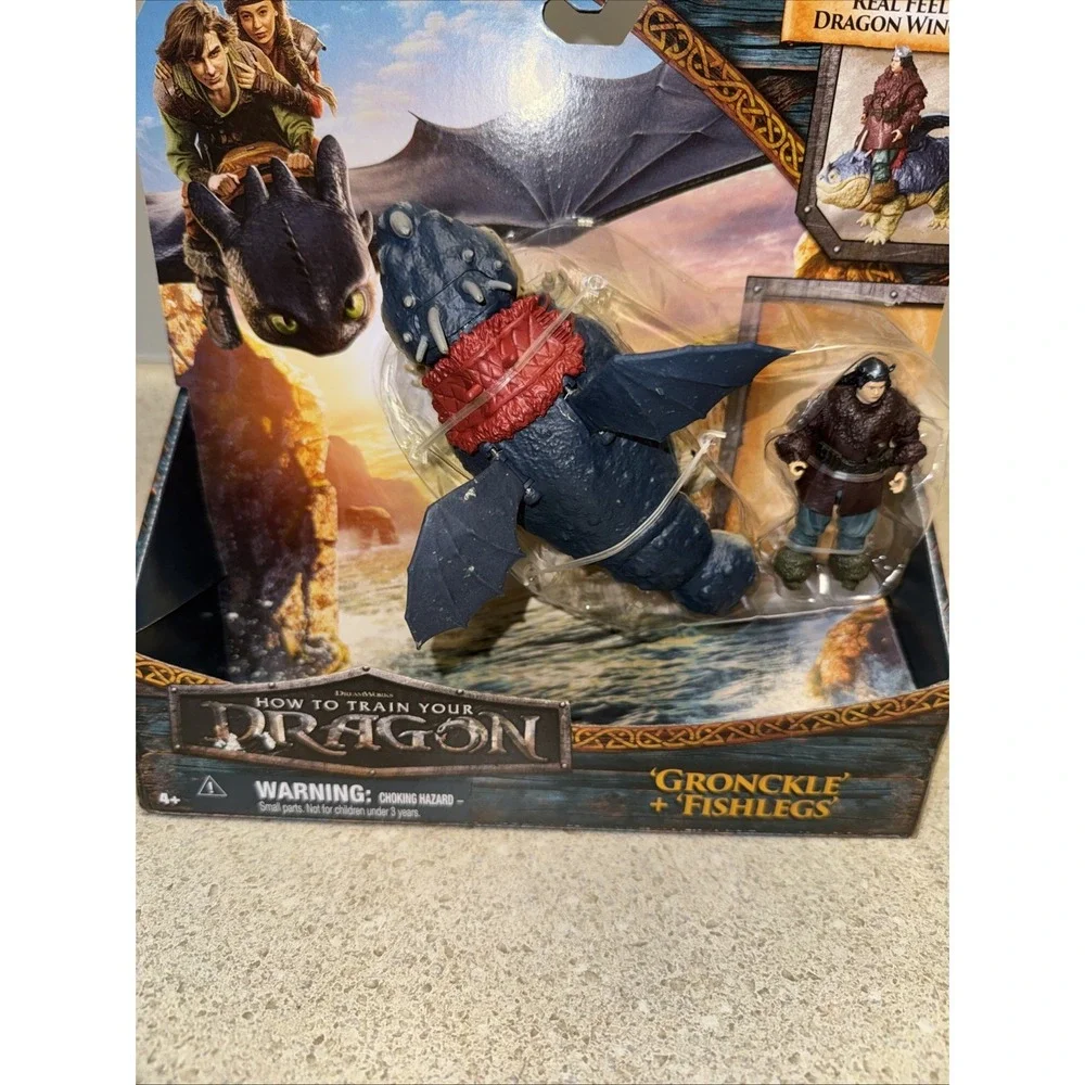 NEW How to Train Your Dragon Live GRONCKLE & FISHLEGS Real Feel Wings 2025